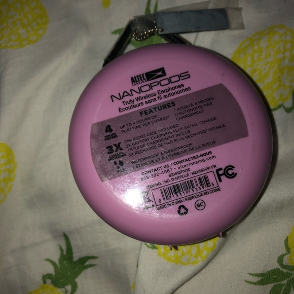 Pink wireless Nano pod headphones - Picture 2 of 2